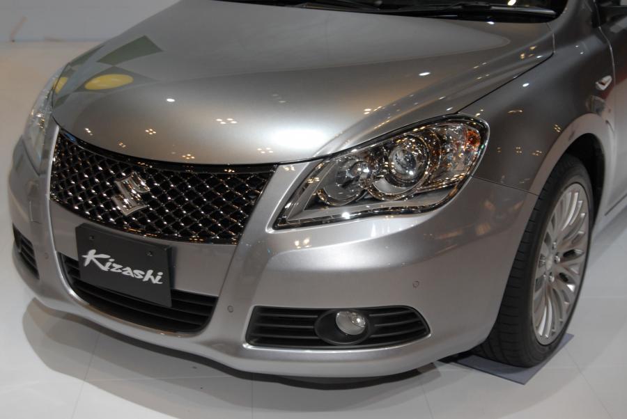  Suzuki Kizashi 2010 года  (фото 119 из 136)